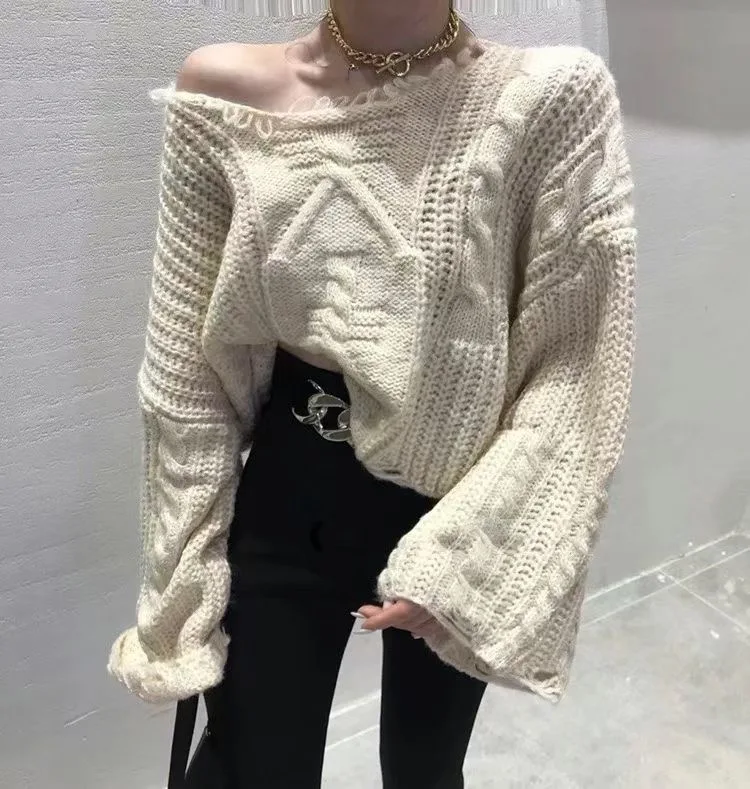 

Lazy Wind Pullover Tops Womens Autumn Winter Korean Loose Short Knitwear Off Shoulder Flare Sleeves Frayed Knitted Sweater