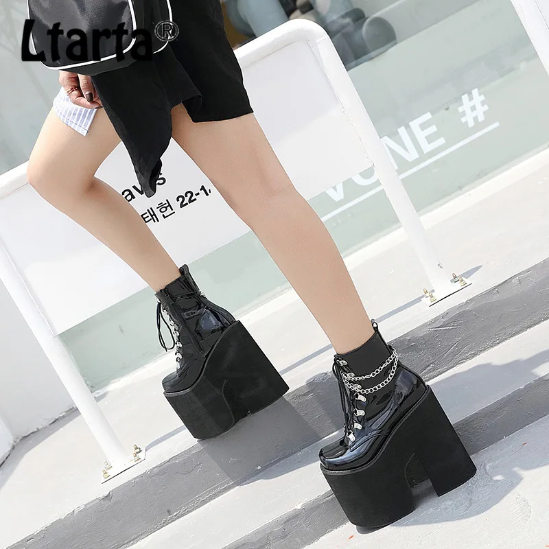 

LTARTA 2021 Fashion Paragraph 17cm Nightclub Stage Female Shoes 34-43 Codes Stage Show Wedge High Heel Boots JXQ