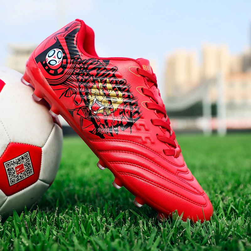 

New Arrival Men Soccer Shoes Outdoor Lawn Football Cleats for Man Long Spikes Football Shoe Men Anti-Slip Leather Gym Shoes Mens