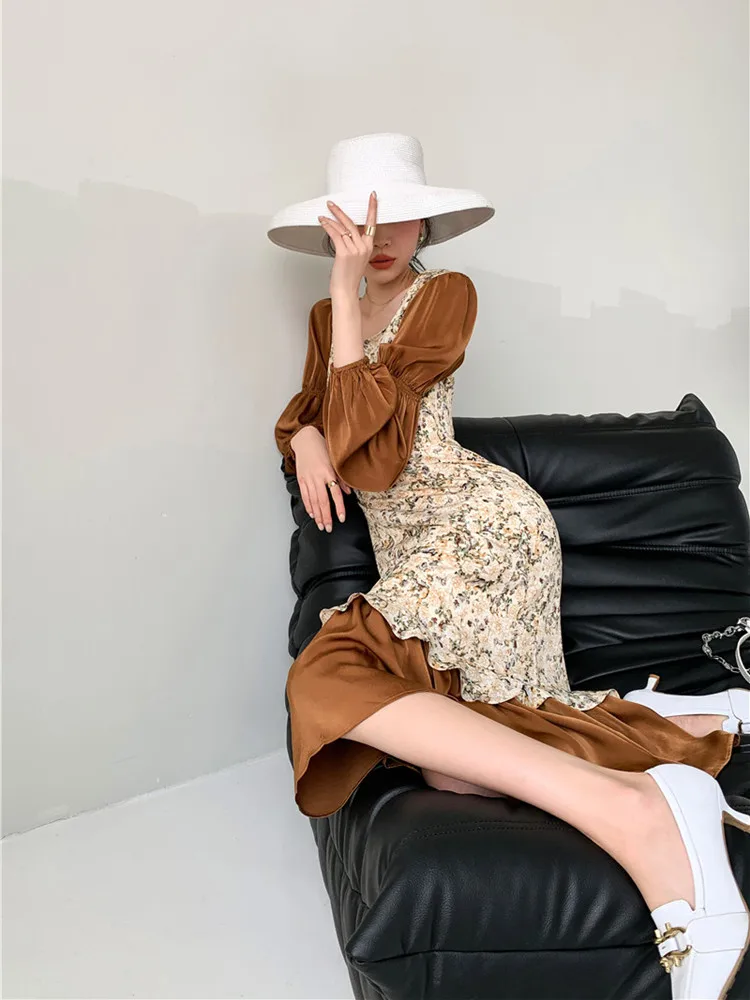 

BLLOCUE 2020 New Women Floral Dress Autumn Long Vintage Square Collar Elegant Patchwork Ruffle Party Dresses