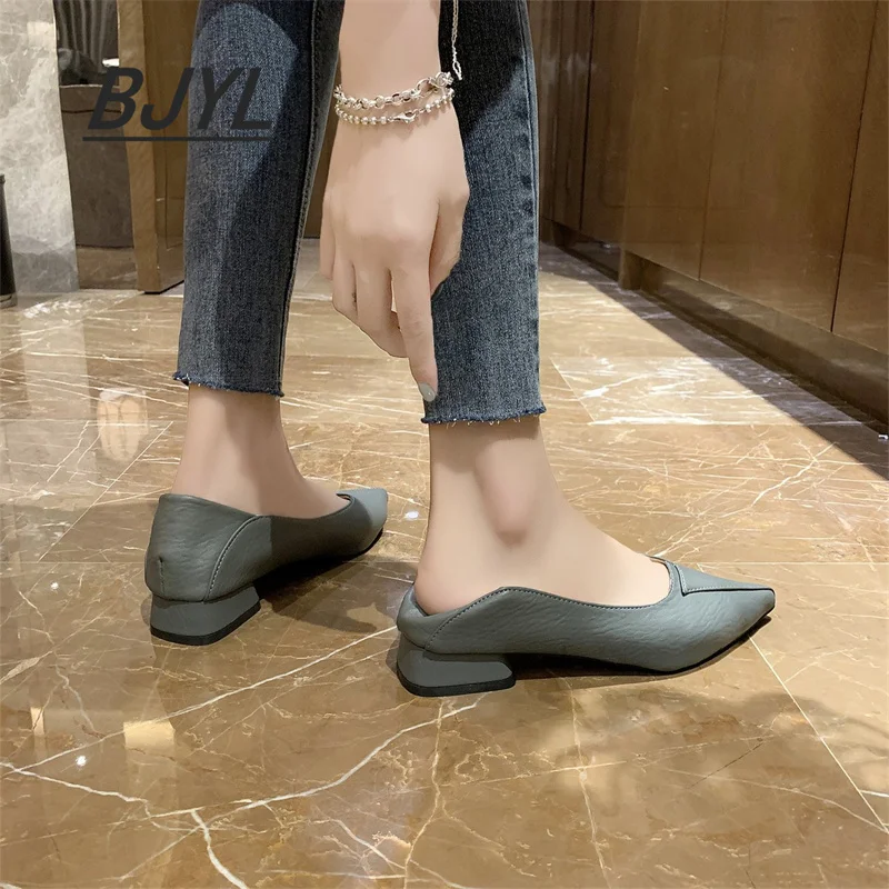 

2021 autumn new Korean style pointed shallow mouth fashion thick heel student single shoes women two work shoes women's shoes