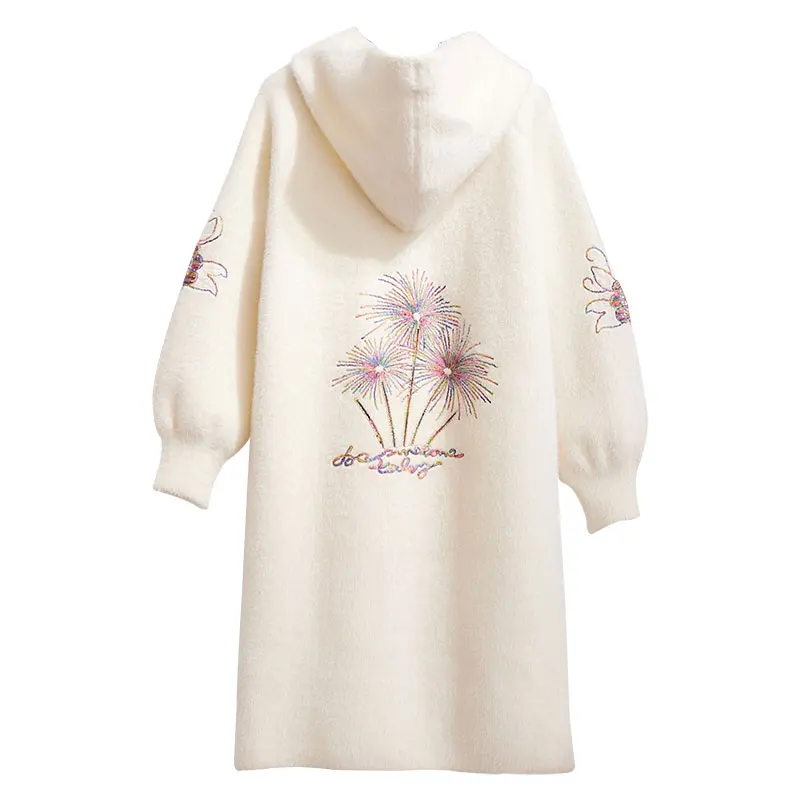 Женское пальто из искусственного меха модное длинное с вышивкой куртка