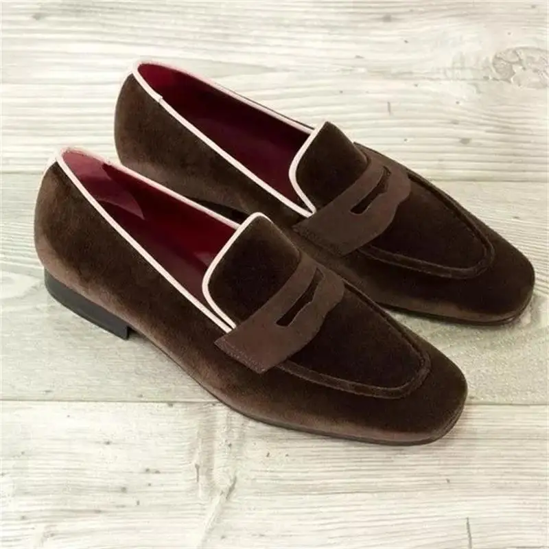 

2021 New Men's Shoes Fashion Brown Suede Classic Mask Stitching Sleeves Low-heel Comfortable Business Casual Loafers HL479