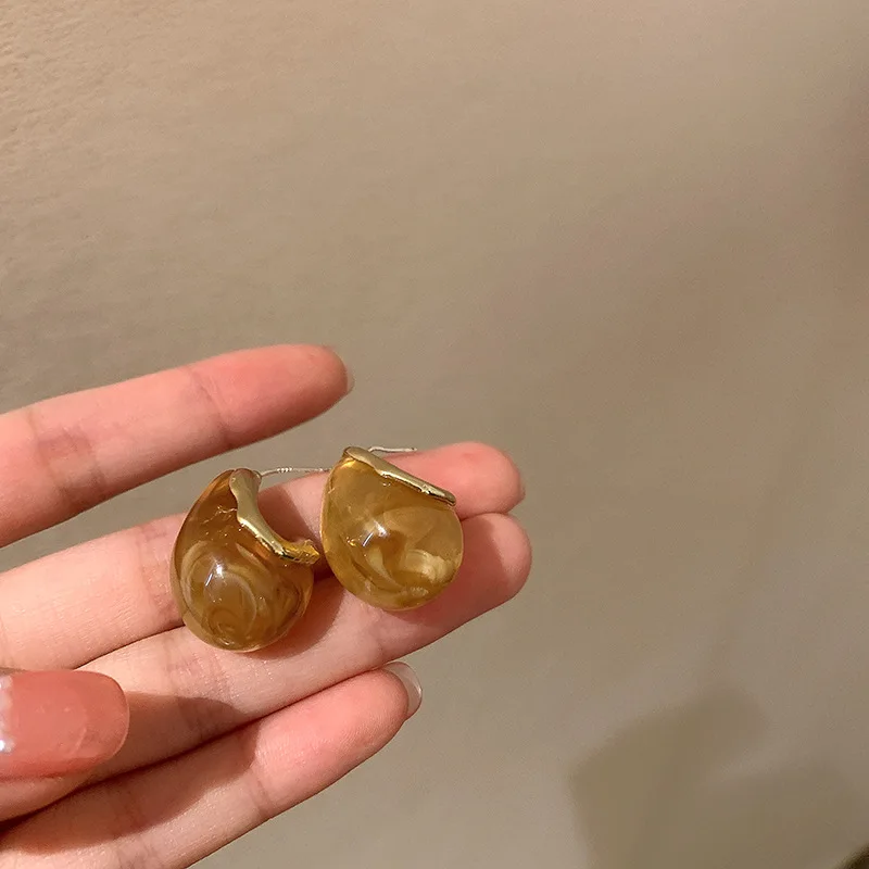 

C-shaped Resin Stud Earrings Geometric Transparent Earrings for Woman Fashion Jewelry 2021 New Korean Girl's Unusual Earrings