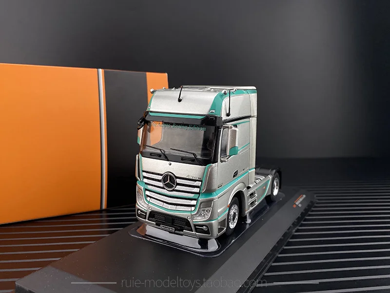 

1:43 IXO BENZ Actros MP4 Zugmaschine 2011 tractor alloy car model