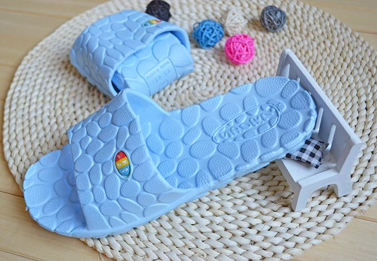 Летние шлепанцы для мужчин и женщин домашние Нескользящие массажные Шлепанцы из