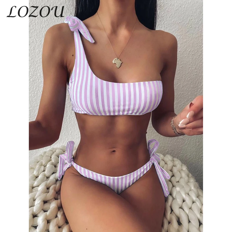 

2021 Sexy Women Print Strappy Bowknot Swimwear Beachwear Summer Underwear Set Stripes Bikini One-Shoulder Lace Split Swimsuit
