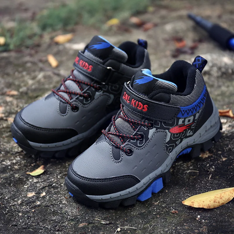 

Children's Boots for boys outdoor hiking shoes snow warm big children's non-slip wear-resistant fashion Sneakers 2020 winter New