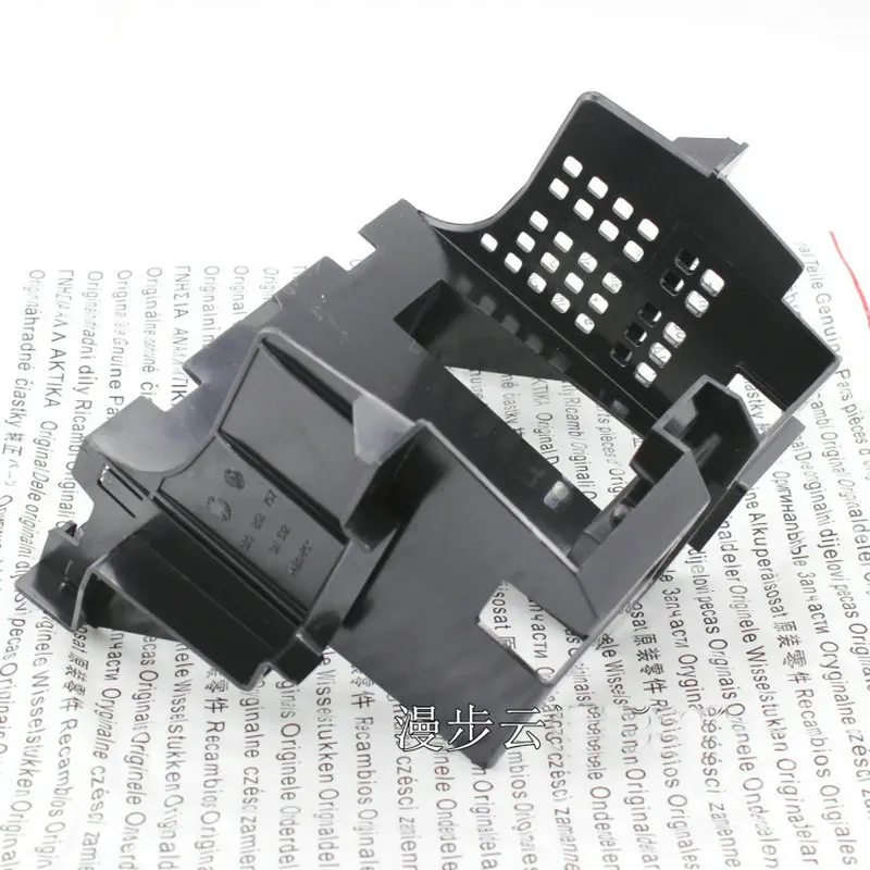 

For Passat B5 CD frame bracket Radio frame mounting bracket Fixed bracket 3B0 858 757