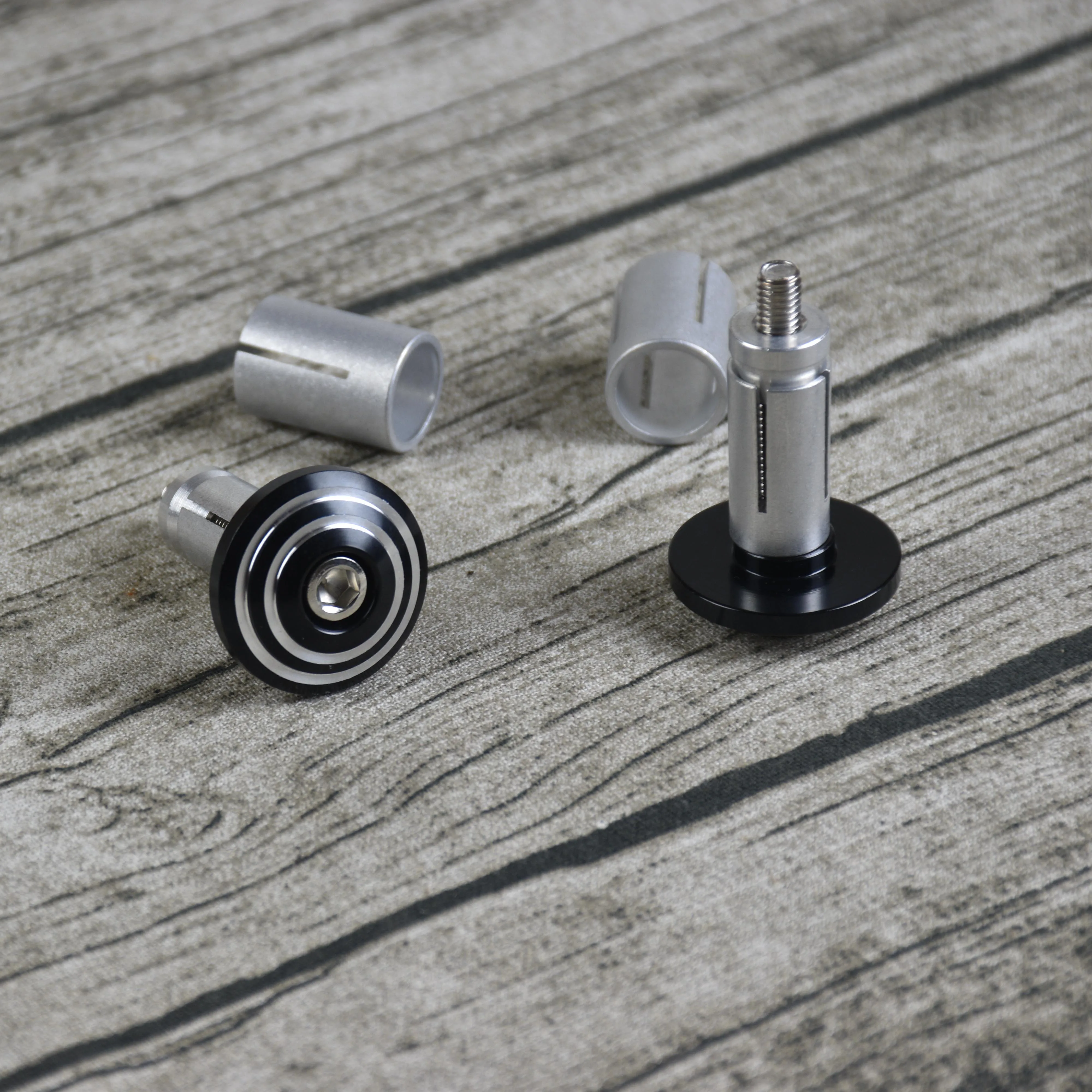 

One pair CNC Aluminum Motorcycle Handlebar End Plug Slider Motorbike Counterweight Steering Wheel Ends 7/8'' Handle Cap Cover