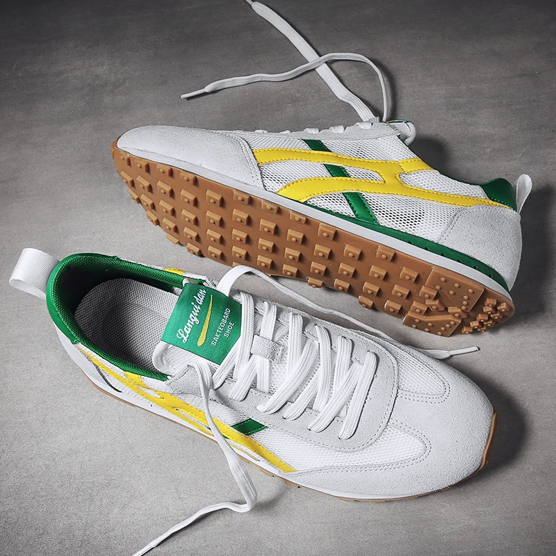 

Men's Golf Sports Shoes Breathable and Comfortable Golf Training Sports Shoes Men's Professional Outdoor Golf Fitness Shoes