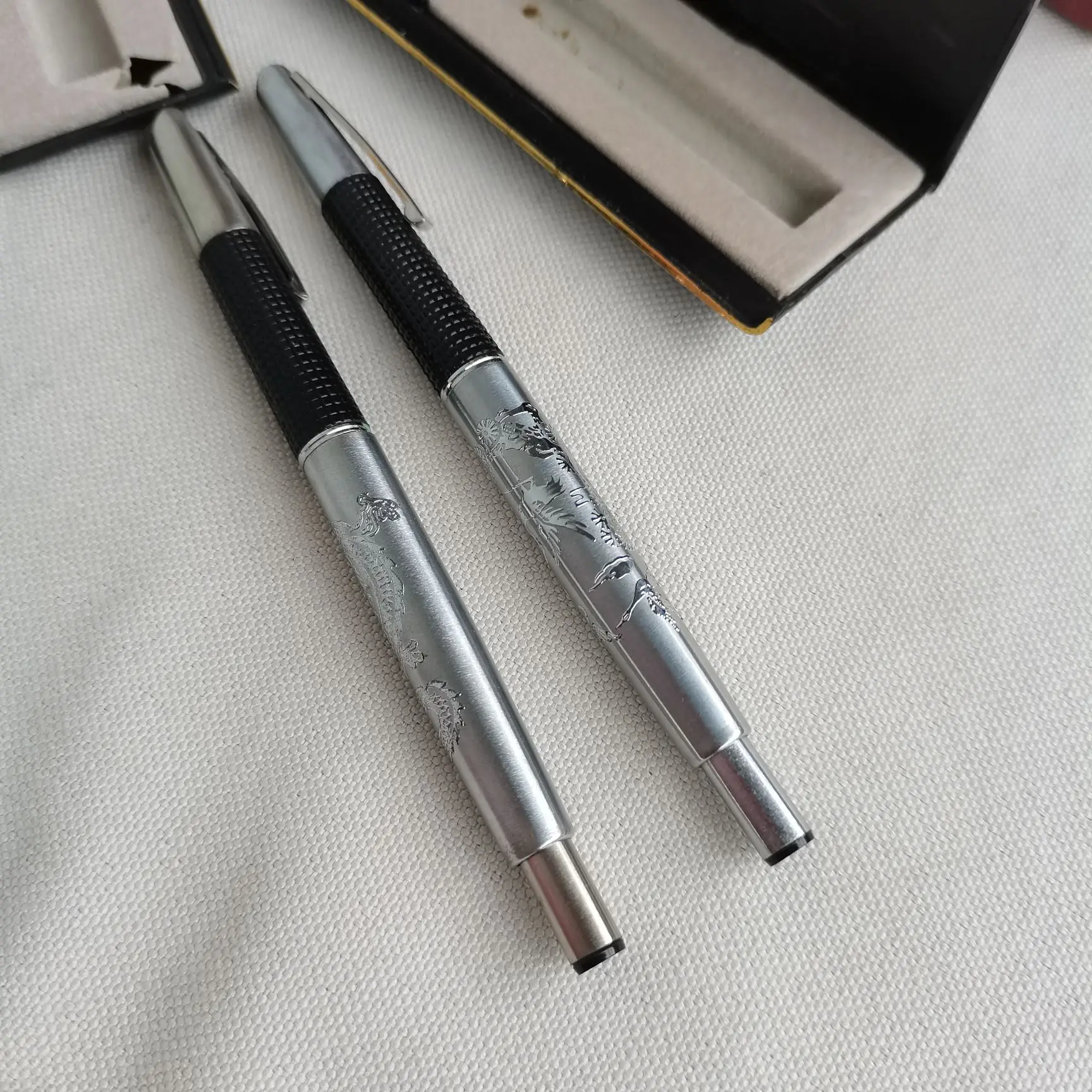 Wuhan Archduke 56 Enclosed Press Type Old Pen In 1992 Production Of New Inventory | Канцтовары для офиса и дома