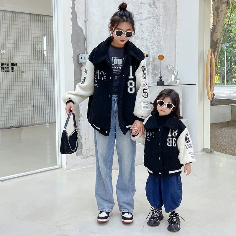 

Parent-kids Warm Jacket 2021 Winter Thickening Patchwork Coat Letter Baseball Uniform for Mum and Daughter Family Matchy Clothes
