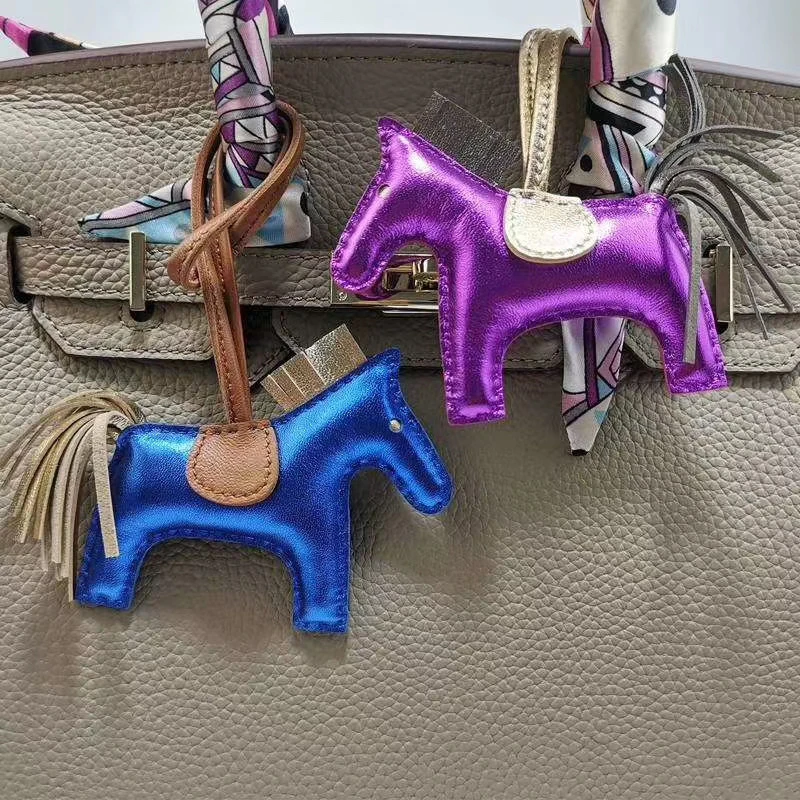 

Trendy Newly Genuine Sheepskin Horse Bag Charm Top Grade Sheep Leather Horse Bag Ornament Hand Stitching Keychains Luxury Brand