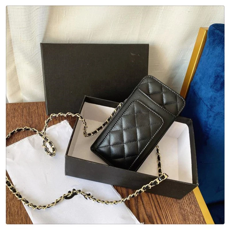 

Women's Handbags