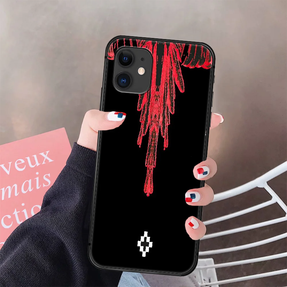 

Luxury Fashion ltaly Brand Phone Case Cover Hull For IPhone 5 5s se 2 6 6s 7 8 12 Mini Plus X XS XR 11 PRO MAX black Waterproof