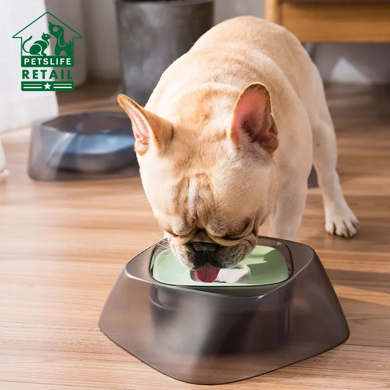 

Миска для домашних собак, мокрая миска для собак, регулируемый уровень воды 1400 мл, емкость для воды, спрей, кошки, плавающая чаша для воды