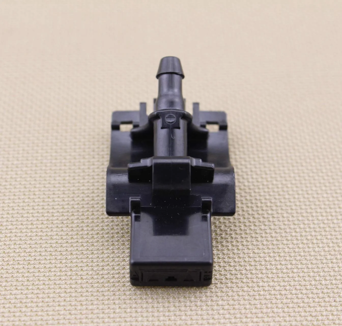 

2PCS Windshield Washer Spray Nozzle Fit for TOYOTA COROLLA CROWN RAV4 Lexus 85381-30110