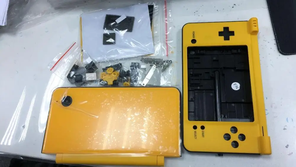 Чехол с полным корпусом для игровых приставок DS IXL красный Марий синий зеленый