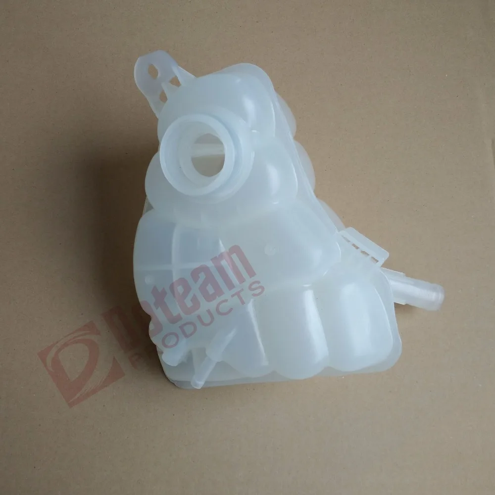 Резервуар восстановления охлаждающей жидкости двигателя подходит для модели 03-12