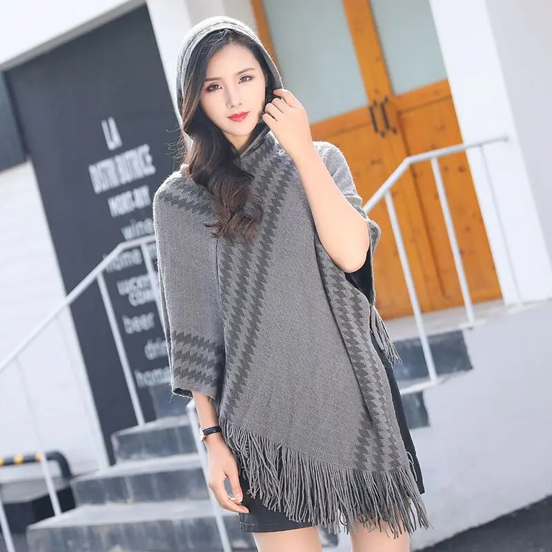 Женский однотонный плащ с круглым вырезом и кисточками для волос свободная шаль