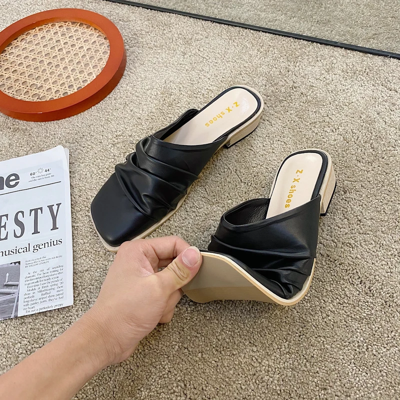 

Cover Toe Slippers Casual Summer Women's Shoes Low Slides Beige Heeled Sandals Pantofle Square heel Luxury Black Soft Flat 2021