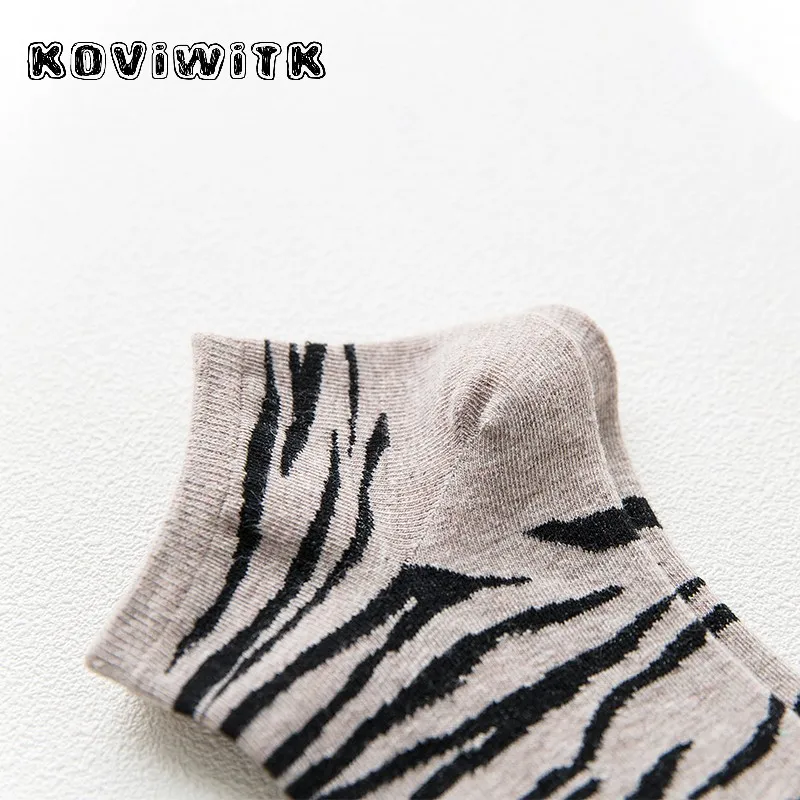 Женские короткие носки с принтом зебры черные леопардовым в стиле Харадзюку