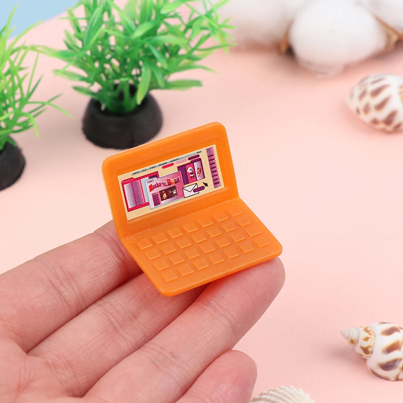 

HotCute Simulation Mini Laptop Computer DIY 1:12 Dollhouse Miniature Fashion Crafts Dollhouse Decoration Diy Accessories
