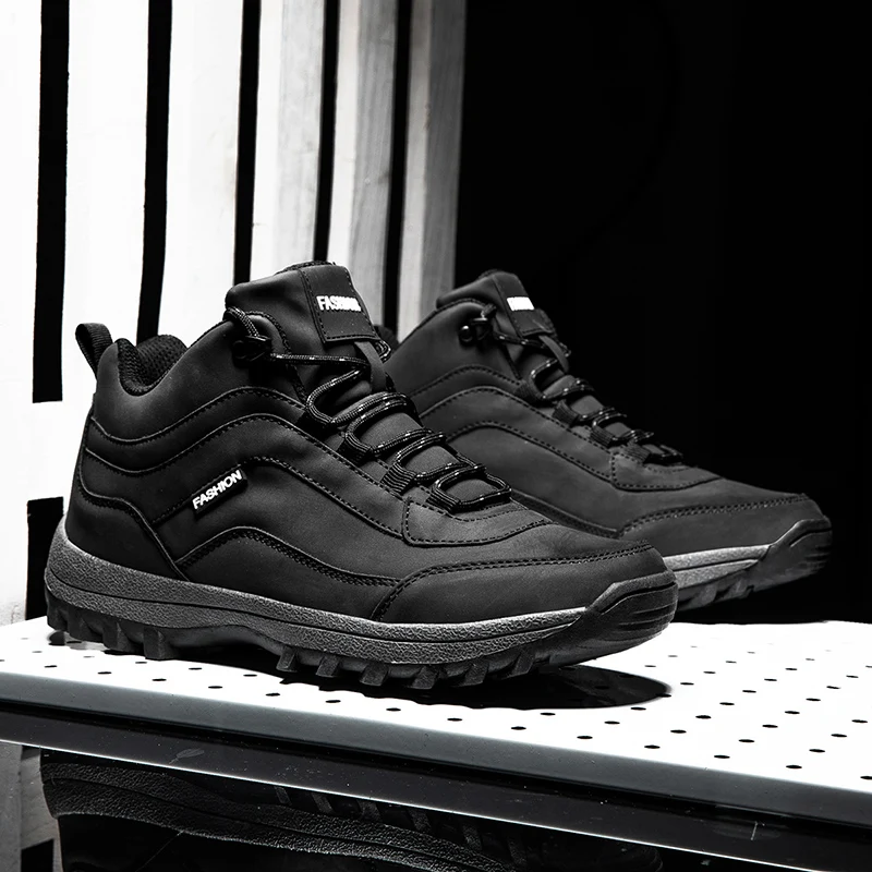 New Outdoor Waterproof Hiking Tactical Boots Non-slip Walking Climbing Hiking Shoes Mountain Sport Boots Hunting Mens Sneakers