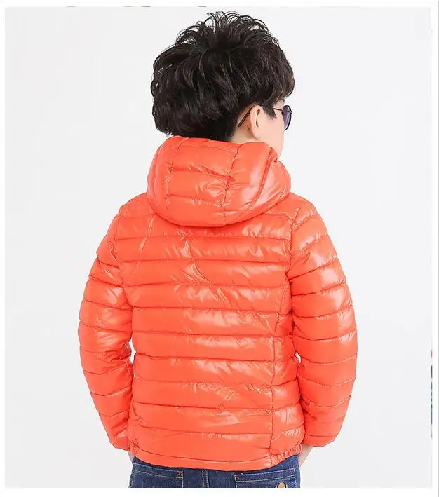 Новая верхняя одежда для детей теплое зимнее пальто с капюшоном мальчиков и