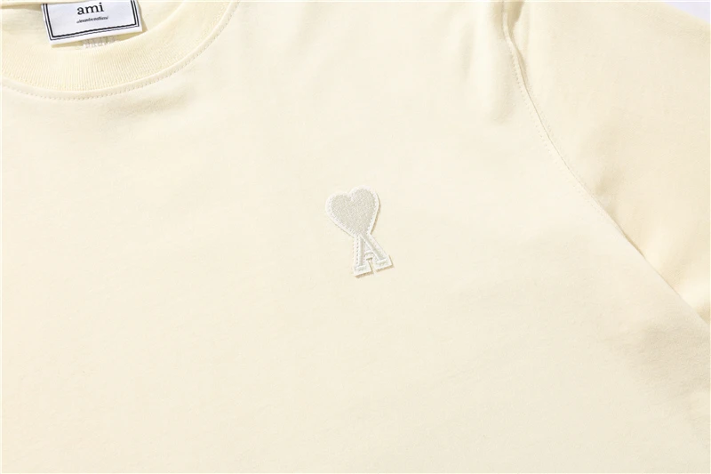 

Men T-shirt AMI Alexandre Mattiussi Embroidery Heart T Shirt Women Loose Streetwear Cotton Tee Harajuku Oversize Top Tshirts