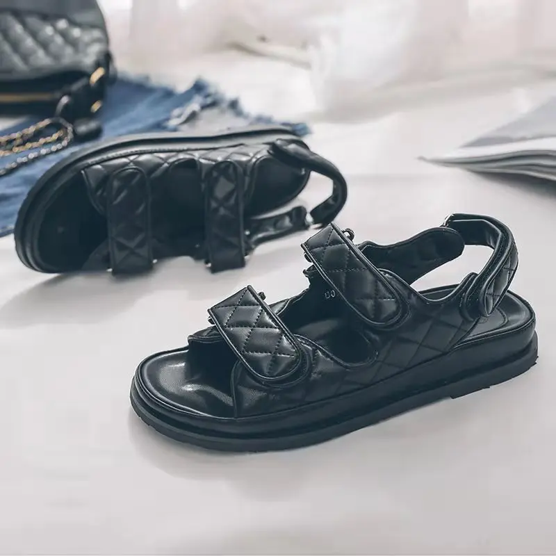 

Luxury Designer's New Ladies' Sandal Peep-toe Velcro Decorative Leather Rhomboid Black Casual Flat Beach Shoe