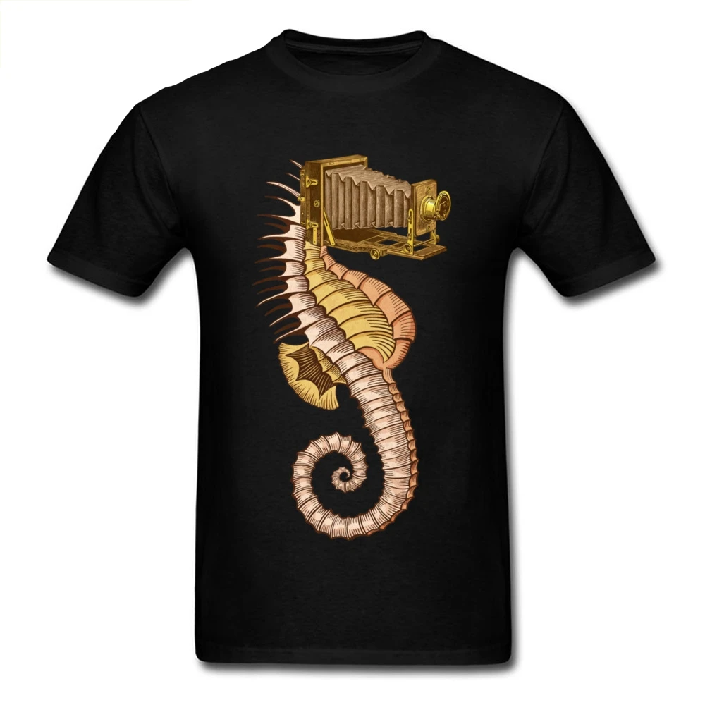 

Novelty Men Tshirt Faddish T Shirt Hippocampus Camera Print Short Sleeve T-Shirt 2018 New Vintage Clothing Cotton Black Tops Fun