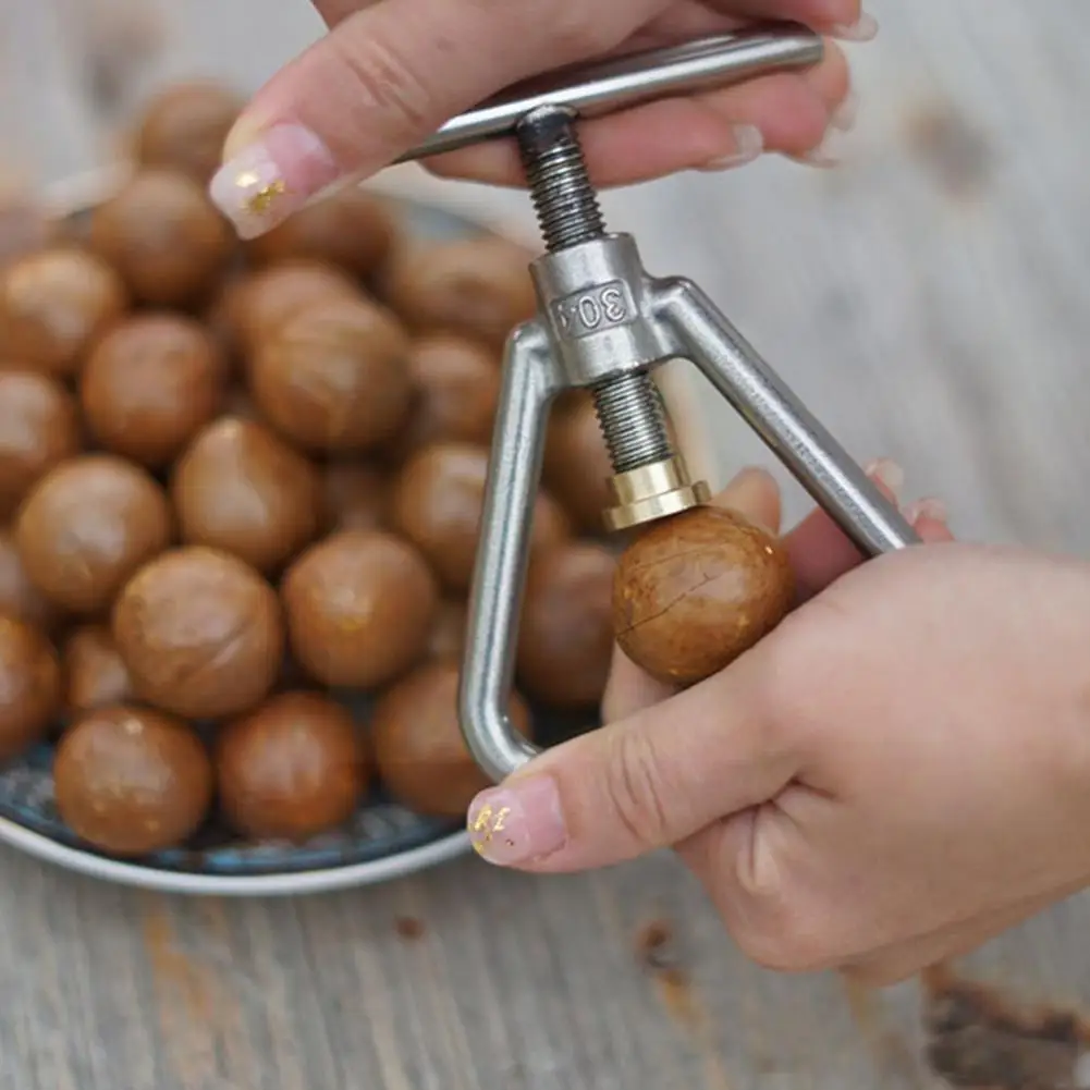 

Nut Cracker Black Walnut Cracker Steel Heavy Duty Nutcracker Tool for Hazelnut Almonds All Nuts Kitchen Tools F6A7