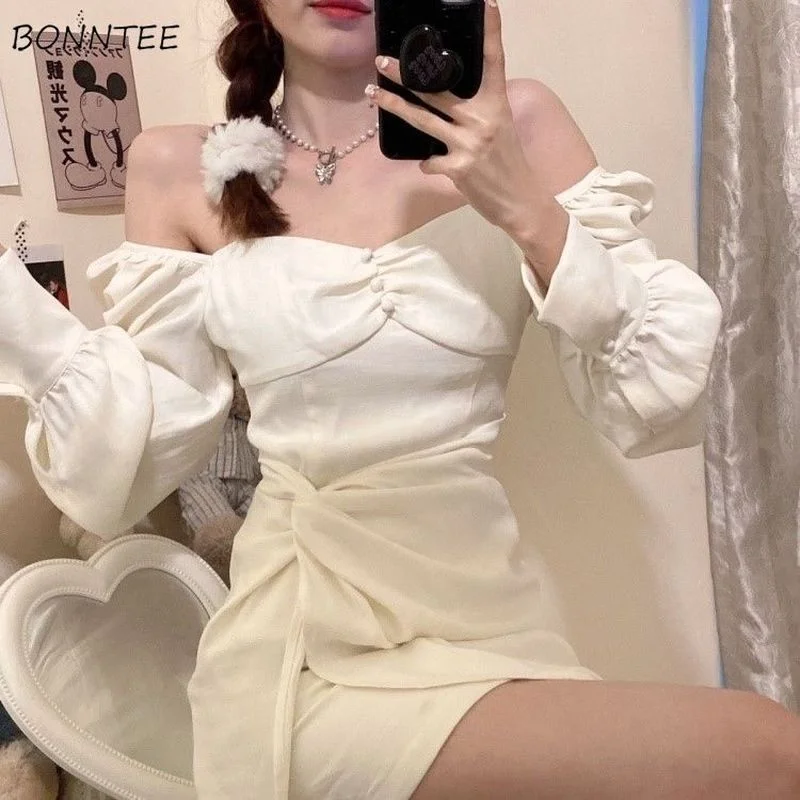 Мини-платье женское однотонное универсальный модный праздничный осенний