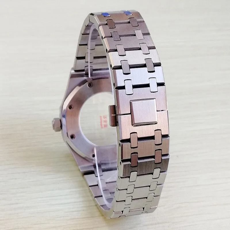 

40 316 2813 8215 2836 AP