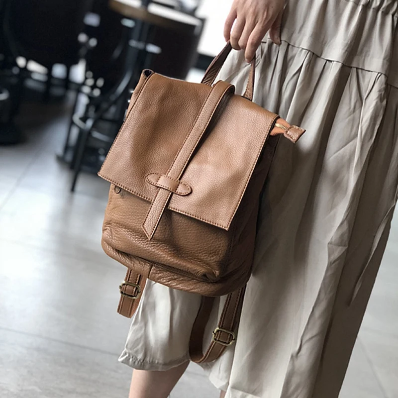 

New Cowhide Ladies Backpack Retro Leather Simple Small School Bag Travel Soft Mini Cute School Bag for Girls