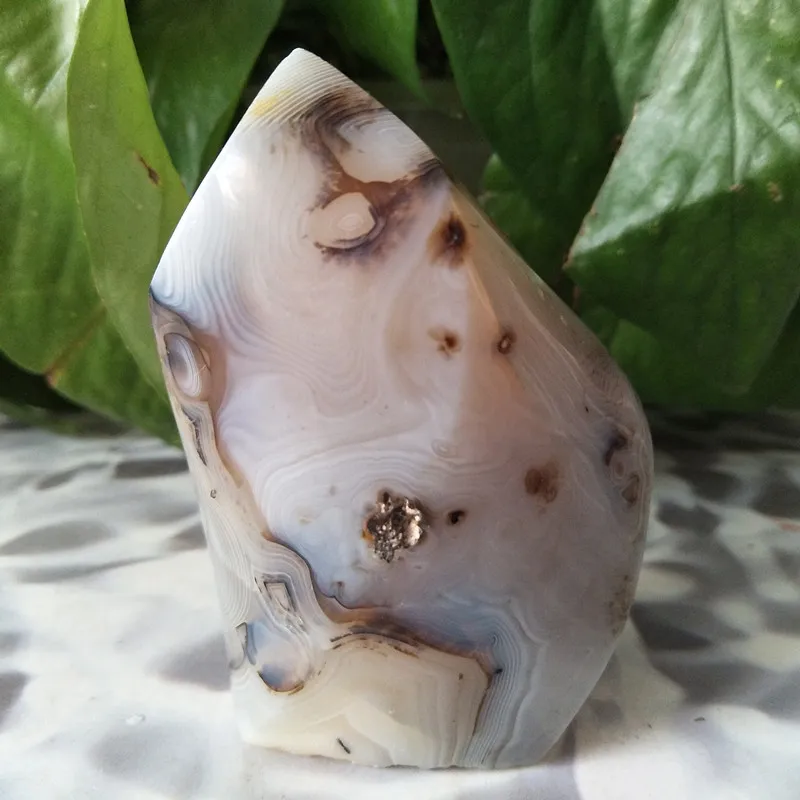 

Natural Moss Agate Crystal Point Flame Aquatic Plant Home Feng Shui Desk Decoration Carnelian Crystal Souvenir Healing Stone