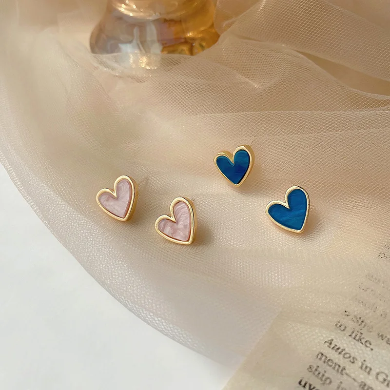 

Fashion Geometric Acrylic Temperament Contracted Lovely Heart Stud Earrings for Women 2020 Trendy Jewelry Wholesale