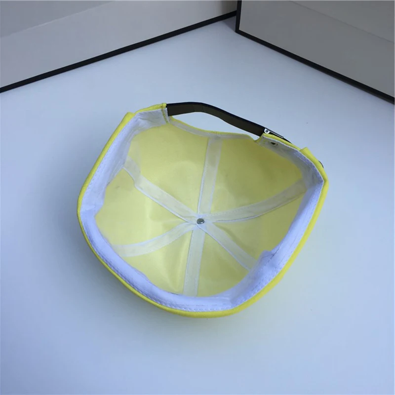 

Street hip hop hat melon hat spring and summer Korean version of men and women couples tide landlord hat casual retro beret