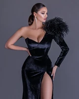 2022 black velvet mermaid evening gowns sexy one shoulder long sleeve prom dress side split formal party wear robe de soiree