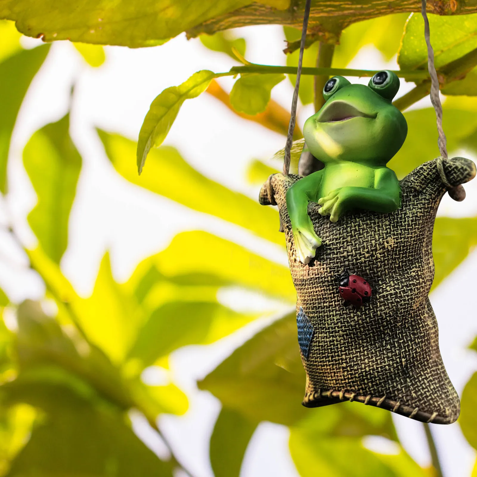 

New Product Frog-shaped Garden Outdoor Decoration Ornaments Novelty Best Toys 2021 Creative Home Garden Decoration Pendant