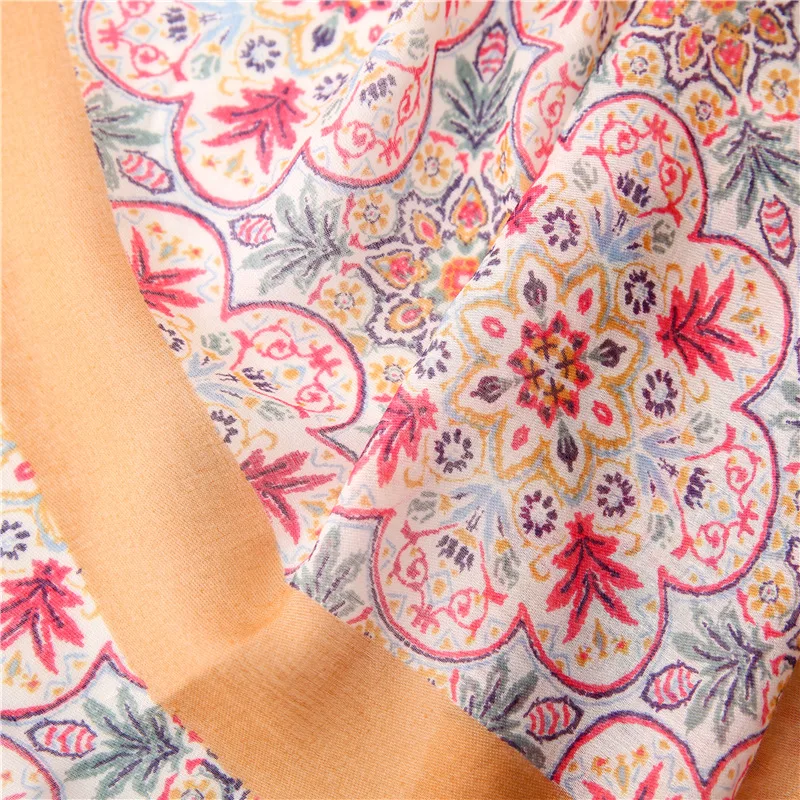 

Visrover Fashion Summer Floral Scarf For Women Scarf Lady Viscose Shawl Paisley Print Scarf Luxury Brand Beach Scarves Hijab