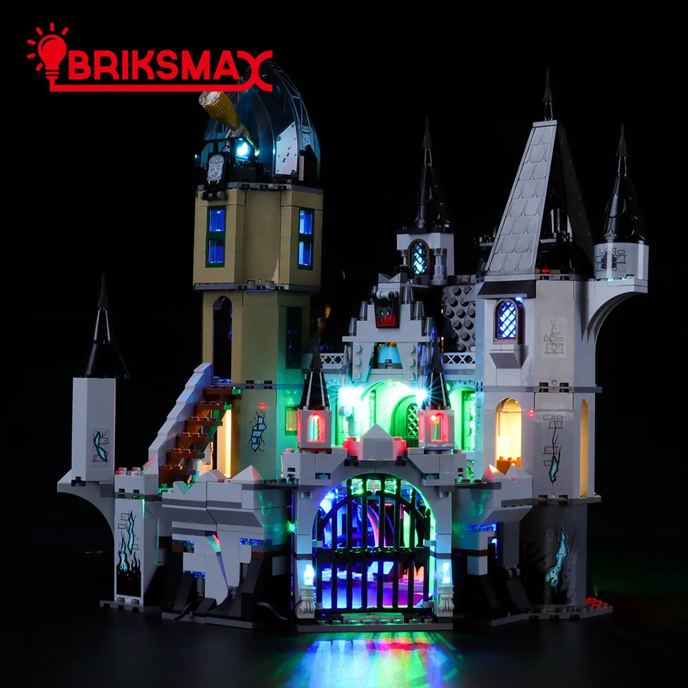 

Комплект светодисветильник BriksMax для игрушек «Загадочный замок» 70437