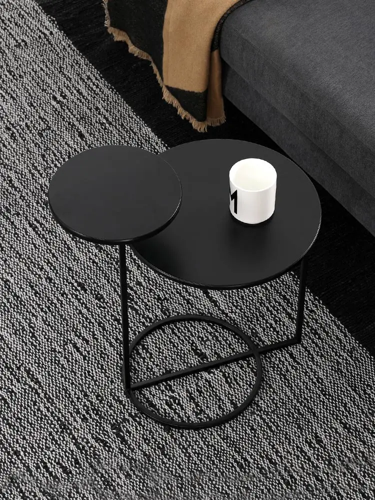 

Double mesa design Nordic simple living room small coffee table light luxury iron round sofa corner desk stable support creative