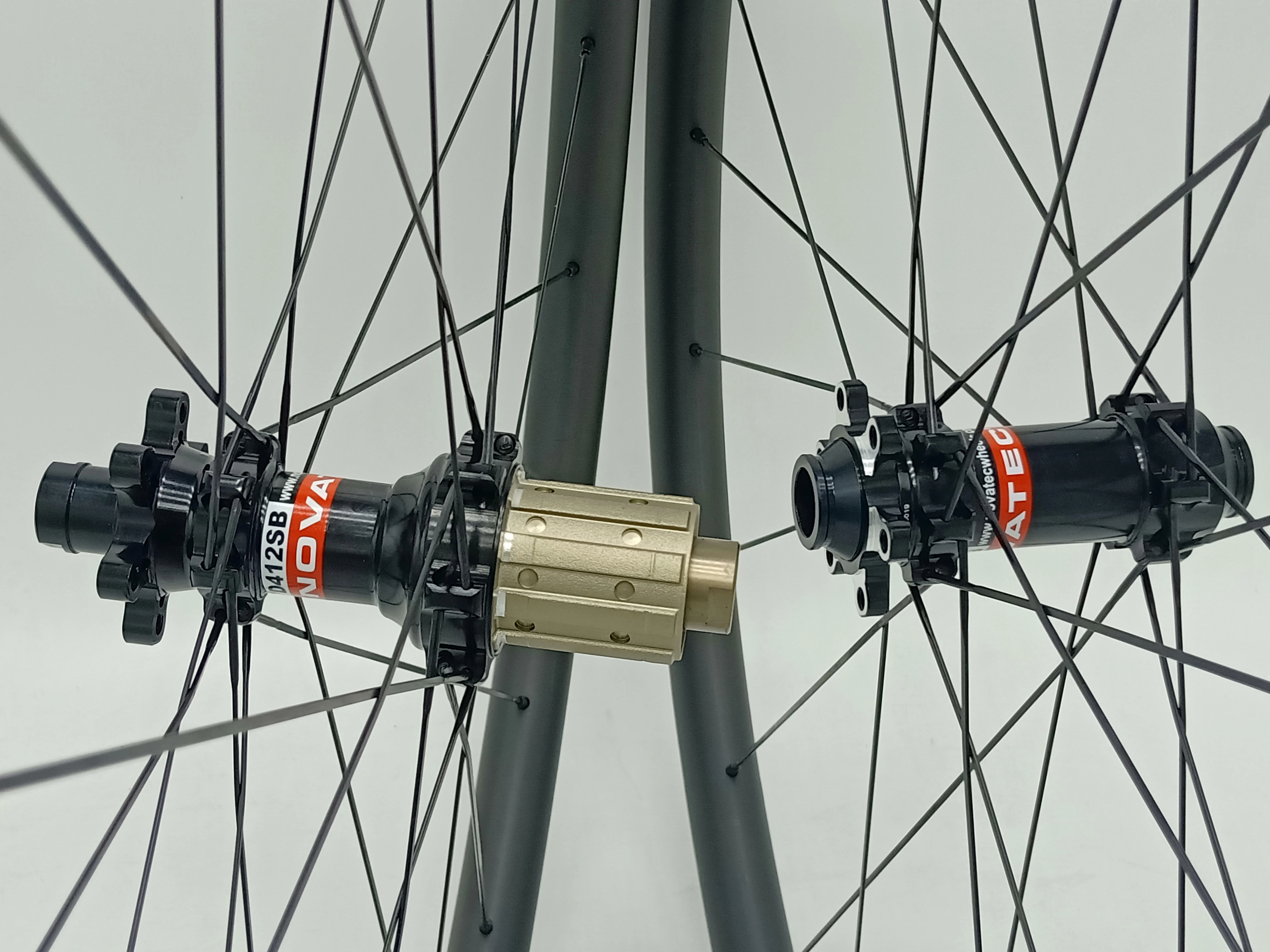 Светильник mtb колеса карбоновые 27 5 er novatec 411 412 &quotclincher бескамерные 650B
