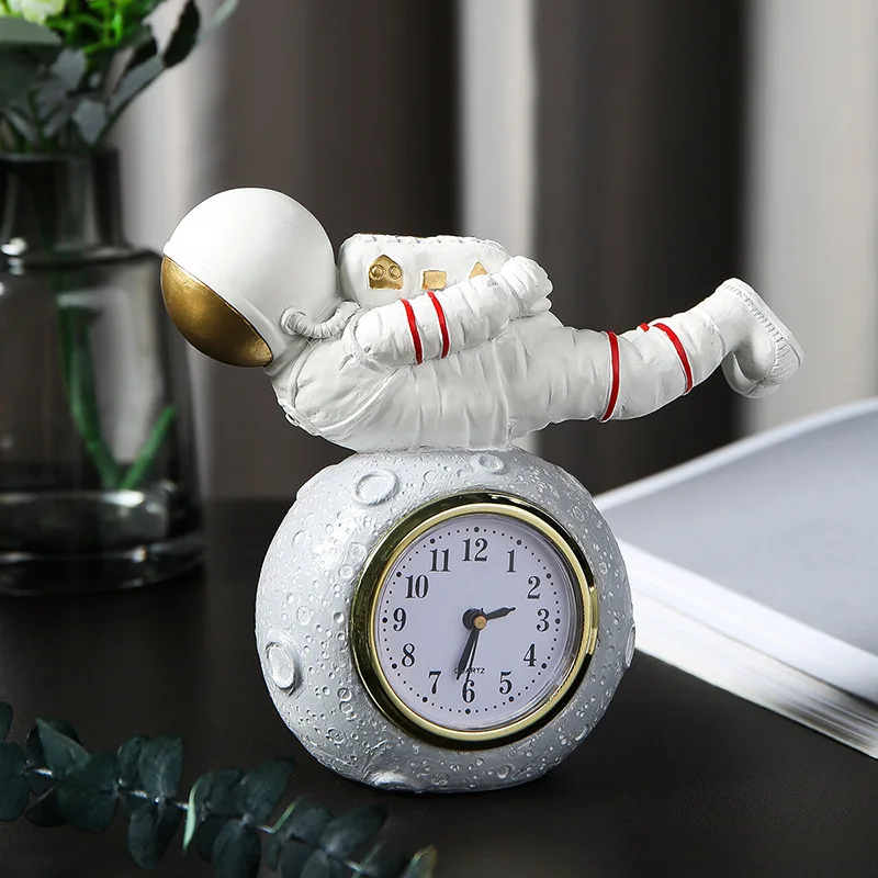 

2021 Disney Creative Wall Clock Electronic Smart Luminous Timer Wake Up Children's Desktop Alarm Clock Bedroom Decoration