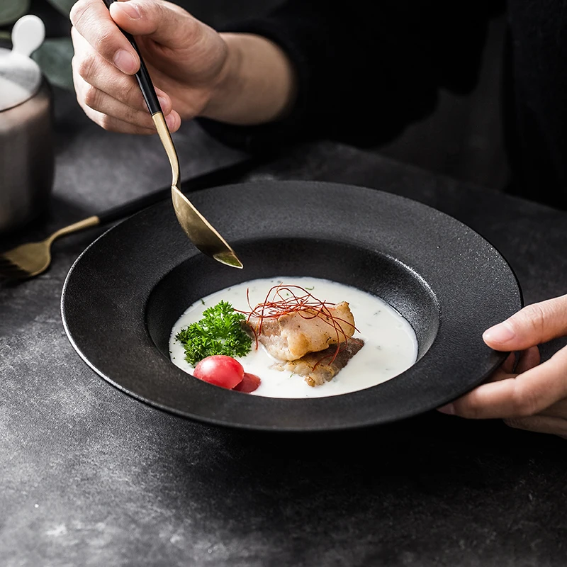 

Ceramic Frosted Black and White Straw Hat Plate Luxury Restaurant Western Food Pasta Deep Soup Plate Household Kitchen Tableware