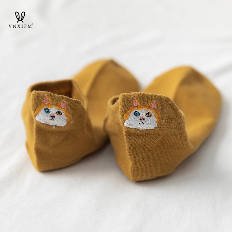 2023 cotton high-end women's boat socks animal embroidery slippers socks 6 colors cat funny ankle socks casual invisible socks