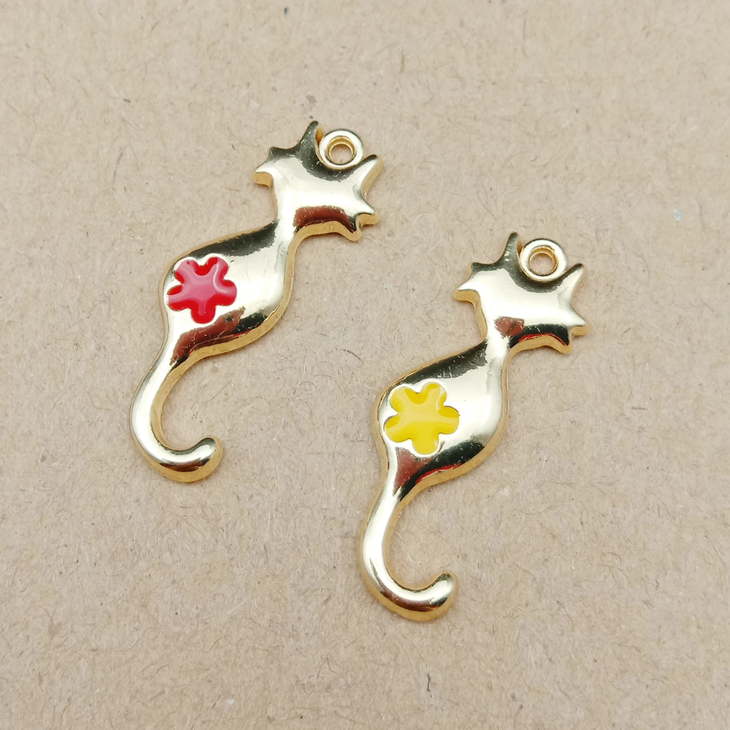 10 шт 8x25mm кошка очарование эмаль подвески для ювелирные изделия делая и крафта